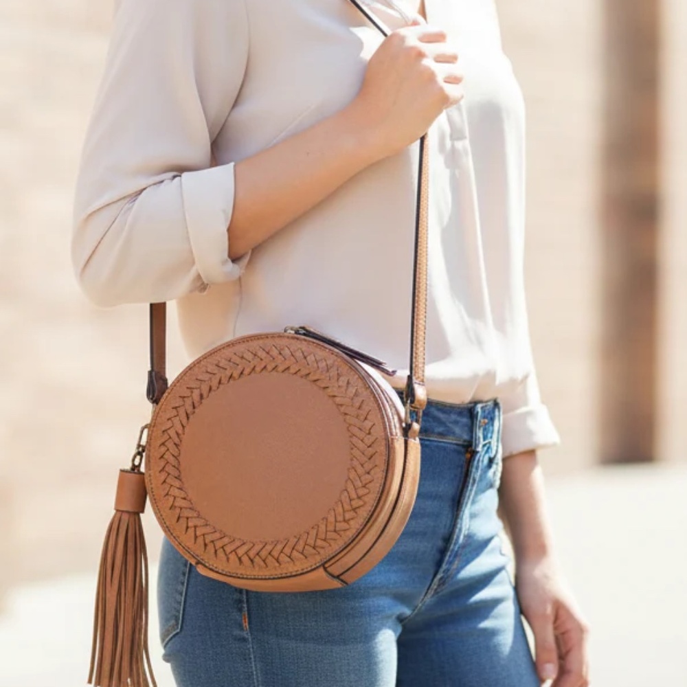 NWT Bohemian Western Sticked Round Crossbody Bag in Brown